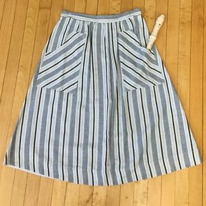 VEUC Anthropologie Akemi+Kin skirt size Small